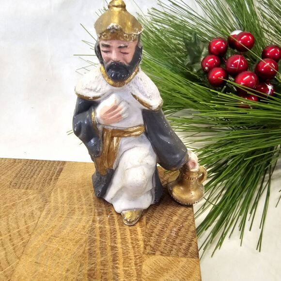 Vintge 3" Christmas Nativity Wise Man King Celluloid Hard Plastic Manger Wisemen - Picture 1 of 6